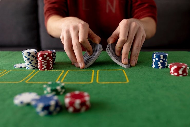ey285 Baccarat Studio